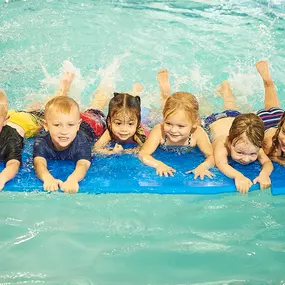 Bild von Pengu Swim School - Towne Lake