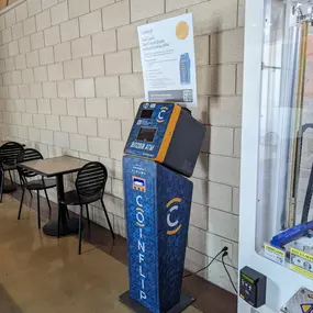 Bild von CoinFlip Bitcoin ATM - San Marcos Premium Outlets (San Marcos)