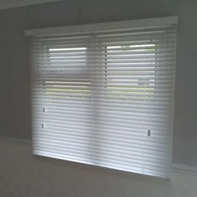 Bild von L&B Blinds and Shutters