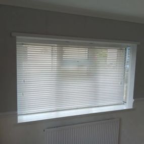 Bild von L&B Blinds and Shutters