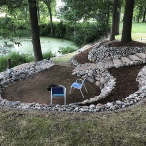 Bild von Shawano Lawn & Stone Company