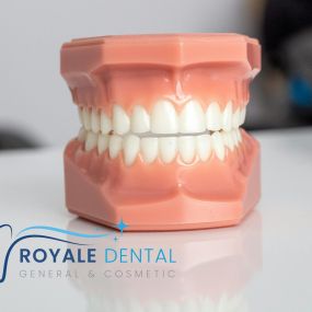 Full and Partial Dentures in Hialeah