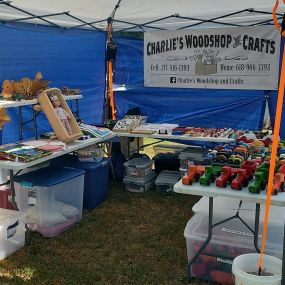 Bild von Charlie's Woodshop & Crafts