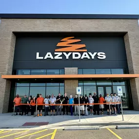 lazydays ribbon cutting