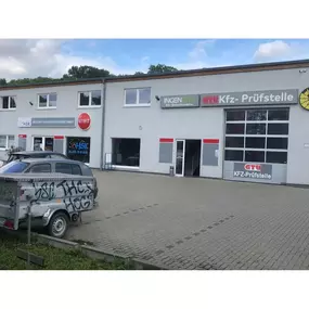 Bild von GTÜ Kfz-Prüfstelle INGENÖRS Gutachten und Ingenieurbüro
