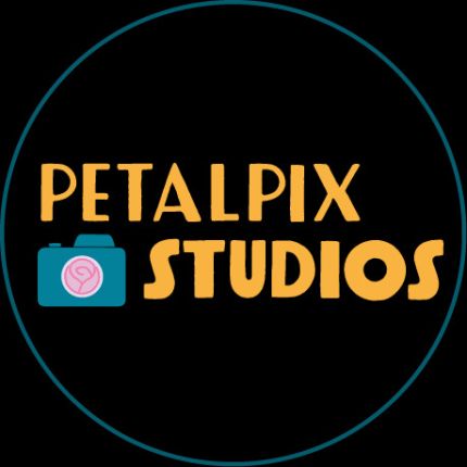 Logotyp från Petal Pix Studios