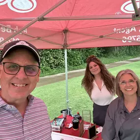 It’s always a good day when you’re on the golf course. It may have been raining, but everyone was still in a good mood for the yearly Hurst Euless Bedford HEB Chamber of Commerce Golf Tournament