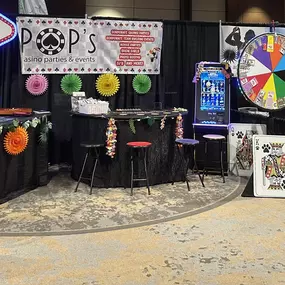 Stop by the HEB EXPO to meet the many businesses here to support you and to say 