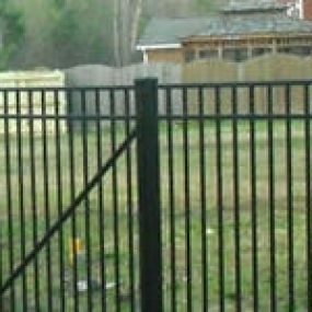 Quality Fence and Deck aluminum fencing