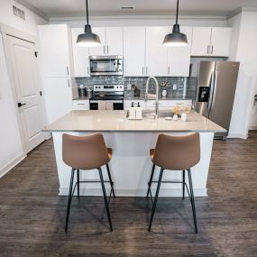 Maverick Apartments | Kitchen