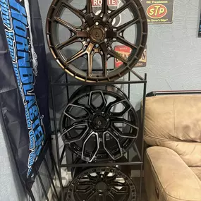 Bild von R&B Wheels & Tires