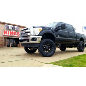 Bild von King’s Tire (King's Custom Wheels, LLC)