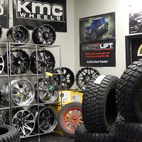 Bild von King’s Tire (King's Custom Wheels, LLC)