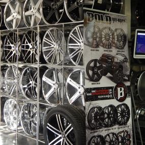 Bild von King’s Tire (King's Custom Wheels, LLC)