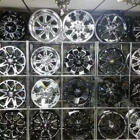 Bild von King’s Tire (King's Custom Wheels, LLC)