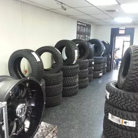 Bild von King’s Tire (King's Custom Wheels, LLC)