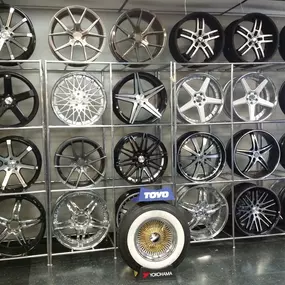 Bild von King’s Tire (King's Custom Wheels, LLC)