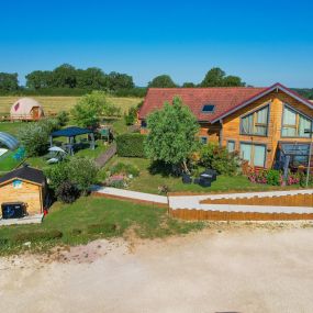 Bild von Ô refuge di’vin chambres d'hôtes et hébergements insolites ô kota divin ô dome divin avec piscine sauna spa minigolf