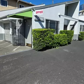 Beauty Image - Extra Space Storage at 5310 Riverside Ave, San Pablo, CA 94806
