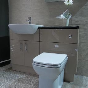 Bild von Sterling Bathrooms