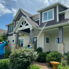 Exterior professional window cleaning from 1-800 HydroHot