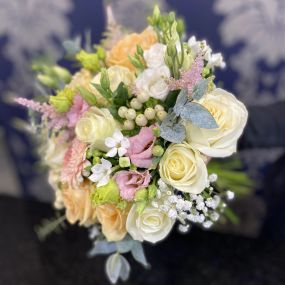 Bild von Blodau Florist Neath.