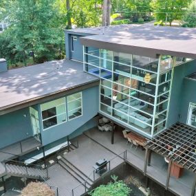 Gorgeous Modern Smart home located in sought after Sherwood Forest.