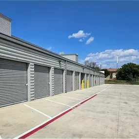 Exterior Units - Extra Space Storage at 3885 SW Loop 820, Fort Worth, TX 76133