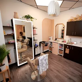 Custom Suites For Lease - Salons, Spa, & Massage Spaces - MY SALON Suite - Altoona