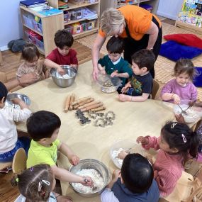 Bild von Hatching Dragons Westminster | Kindergarten and Nursery School in Pimlico