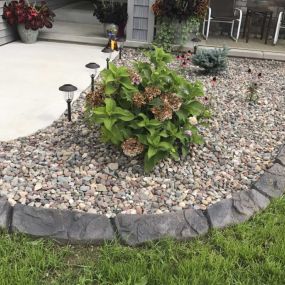 Concrete Curbing: Distinctive Lawn Edging