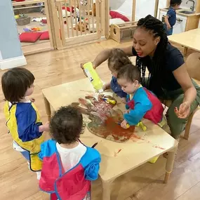 Bild von Hatching Dragons Canada Water | Kindergarten and Nursery School in Canary Wharf