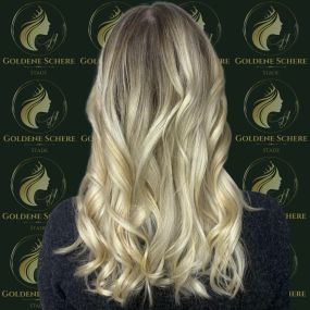 Bild von Goldene Schere | Friseur | Stade