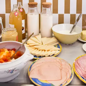 Petit-déjeuner buffet