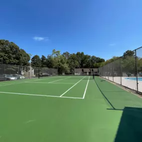 Lakes-Edge-Greensboro-NC-tennis-court