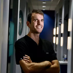 Smilodon Dental Implants - Premiere Local Dentist in East Nashville - Meet Dr. Ormaza