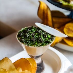 CAVIAR & CHIVE DIP house-made potato chips