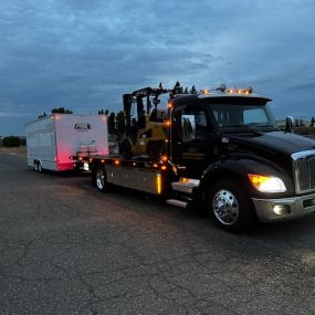 Bild von Hill Enterprises Towing