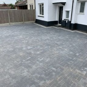 Bild von Roomes Paving & Construction