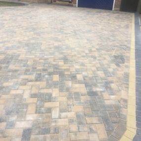 Bild von Roomes Paving & Construction