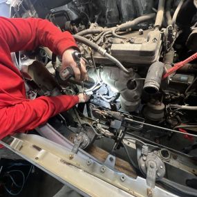 Looking for a reliable mechanic near you? 4 Season Automotive provides professional and convenient mechanic services in your area. Our team of experts is ready to assist with any automotive issues, offering fast and dependable solutions. Choose 4 Season Automotive for a mechanic near you who delivers exceptional service.