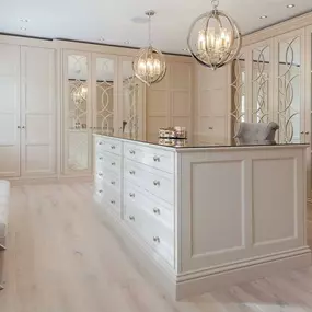 Bild von The Heritage Wardrobe Company