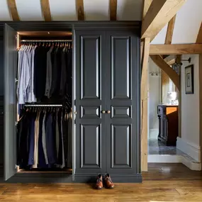 Bild von The Heritage Wardrobe Company