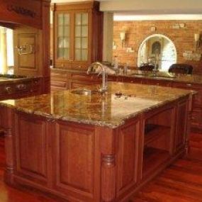 Our team of kitchen remodeling experts will create a plan and turn your kitchen into a beautiful yet usable space for your Clermont, FL home.