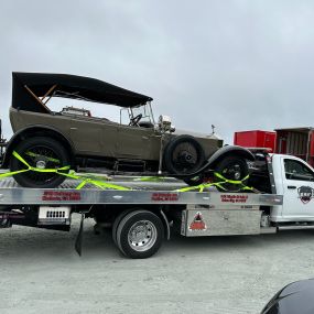 Bild von John Towing and Recovery Inc