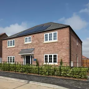 The Stratford Show Home Exterior at Cygnet View