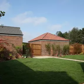 The Stratford Show Home Garden Exterior at Cygnet View