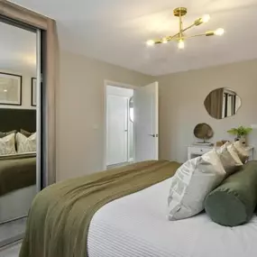 Spacious bedrooms with built in wardrobes and en suites