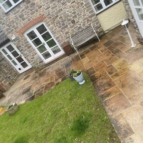 Bild von Cotswold Exterior Surface Cleaning LTD