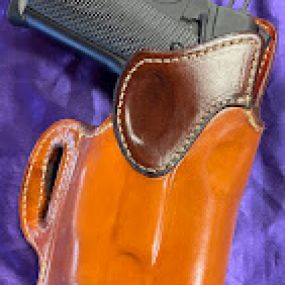 Bild von Marston Gunleather